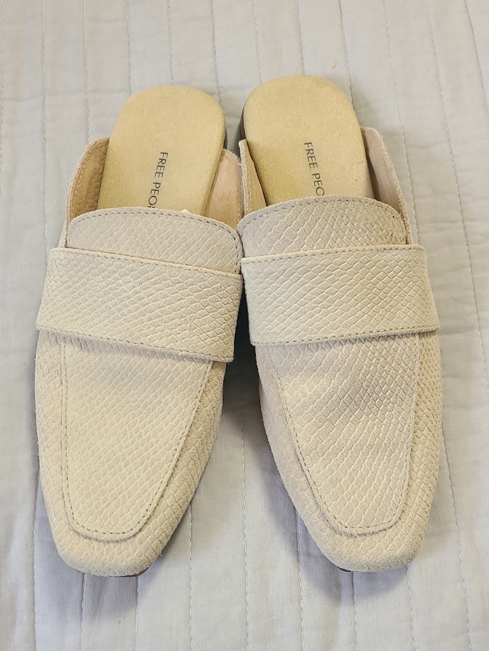 Free People At Easy Loafers Stylish Popular Modern Leather Mules Cream Mules S 7